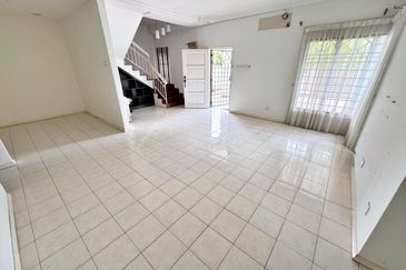 Seksyen 6 @ Bandar Bukit Mahkota