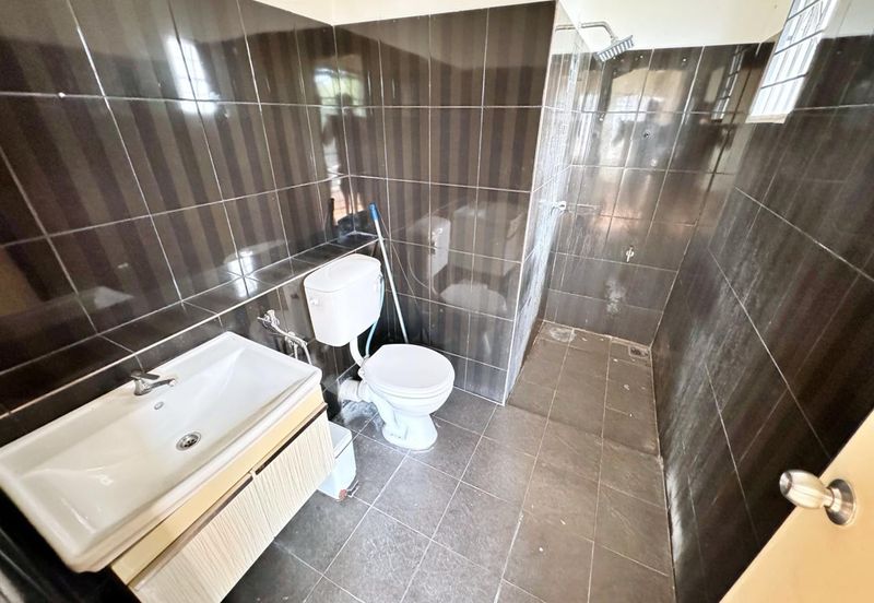 Seksyen 6 @ Bandar Bukit Mahkota