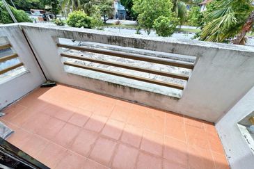 Seksyen 6 @ Bandar Bukit Mahkota