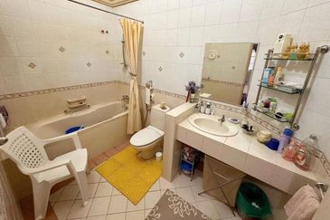 Seksyen 8, Kota Damansara