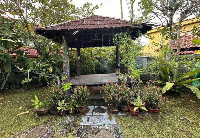 Seksyen 8, Kota Damansara