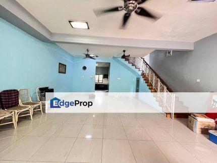 Taman Puncak Saujana Seksyen 5 Kajang 2 Storey Terrace DEKAT SURAU FACING OPEN RENO For Sale, Selangor, Kajang