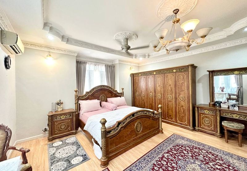 Desa Pinggiran Putra