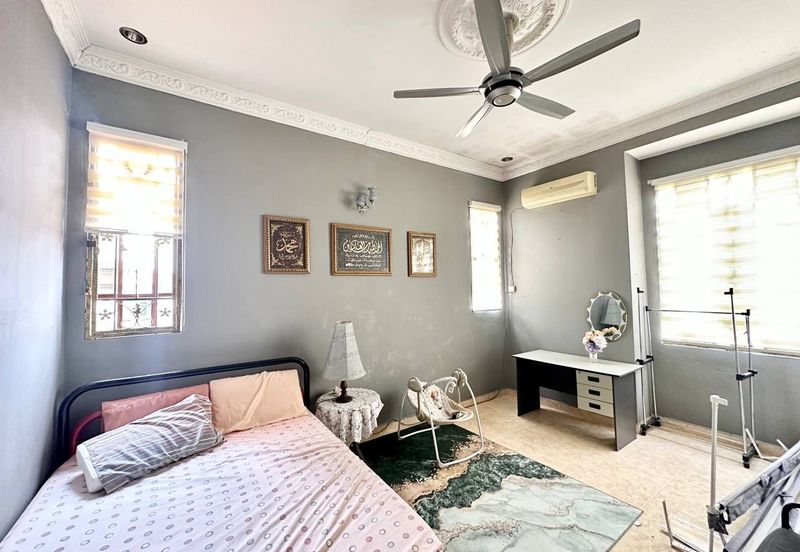 Desa Pinggiran Putra