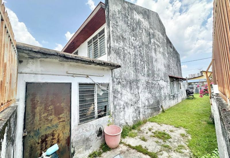 AU 1 (Datuk Keramat)