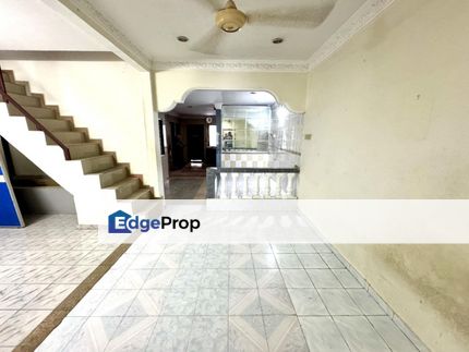 Seksyen 16 Bandar Baru Bangi Rumah Teres Setingkat RENOVATED EXTENDED  , Selangor, Bangi