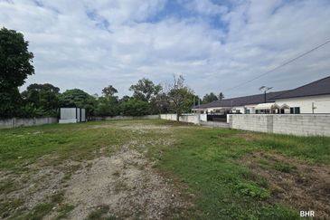 Kampung Sungai Sekamat