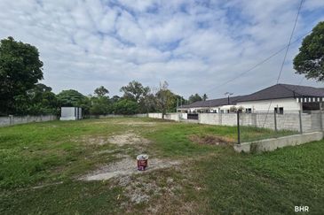 Kampung Sungai Sekamat