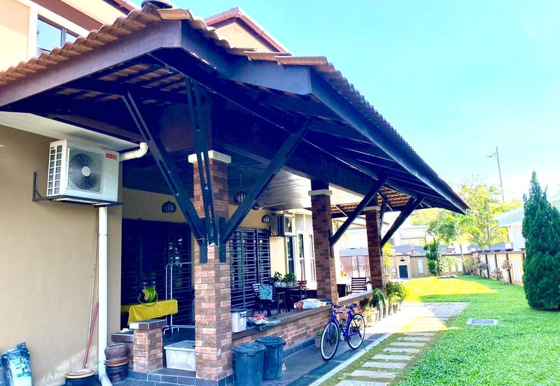 Putra Hill Residency