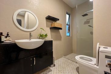 Bangi Lakehill Villas