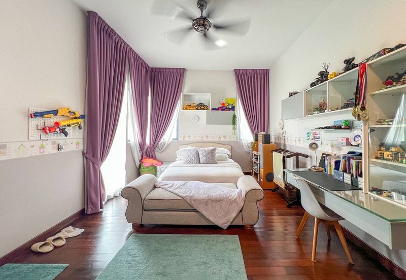 Bangi Lakehill Villas