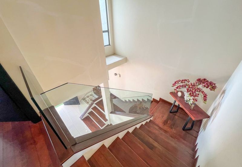 Bangi Lakehill Villas