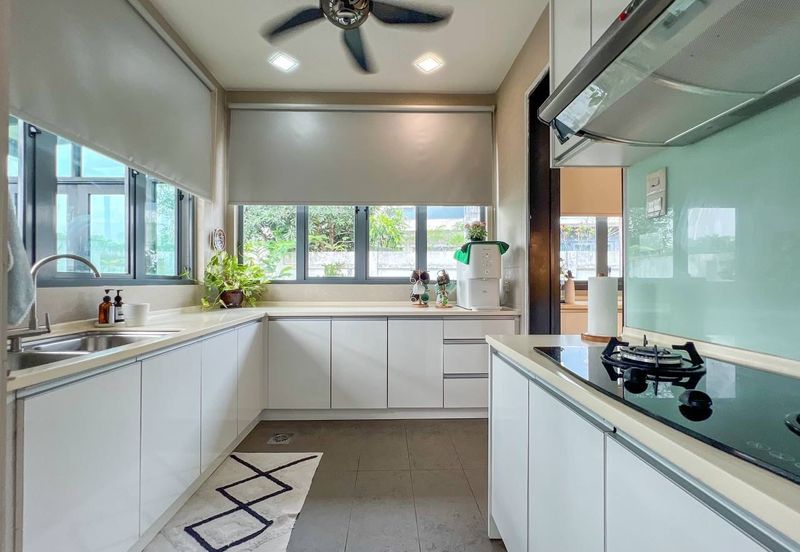 Bangi Lakehill Villas