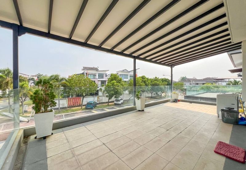 Bangi Lakehill Villas