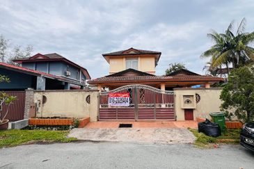 Taman Tasik Semenyih (Lake Residence)