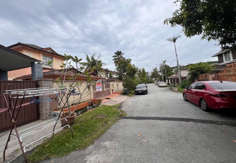 Taman Tasik Semenyih (Lake Residence)