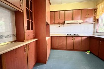 Taman Tasik Semenyih (Lake Residence)