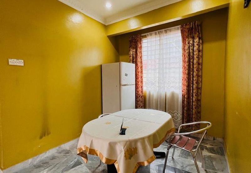 Taman Tasik Semenyih (Lake Residence)