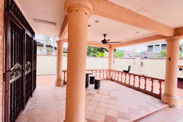 Taman Tasik Semenyih (Lake Residence)