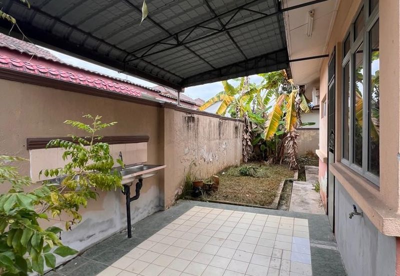 Taman Tasik Semenyih (Lake Residence)