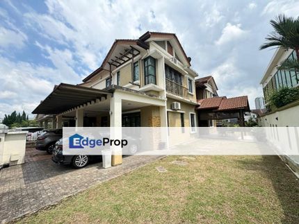 Puncak Bangi Seksyen 6 Bandar Baru Bangi 2.5 Storey Semi D  RENOVATED For Sale, Selangor, Bangi