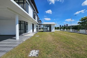 Senna Residence Presint 12