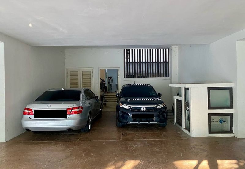 Mozart, Symphony Hills