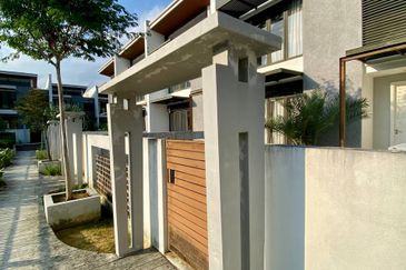 Mozart, Symphony Hills