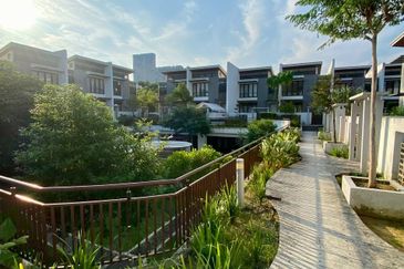 Mozart, Symphony Hills