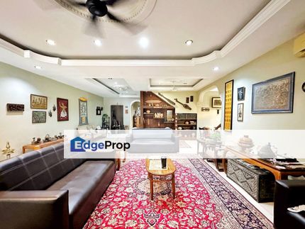 Bandar Nusaputra Puchong Double Storey Terrace END LOT with EXTRA LAND BELOW MV For Sale, Selangor, Puchong South