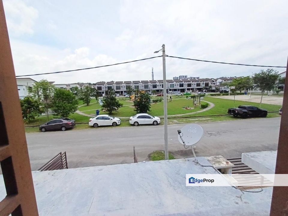 Taman Saujana KLIA Kota Warisan Sepang Double Storey FACING OPEN For Sale, Selangor, Sepang