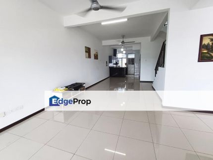 Taman Saujana KLIA Kota Warisan Sepang Double Storey FACING OPEN For Sale, Selangor, Sepang