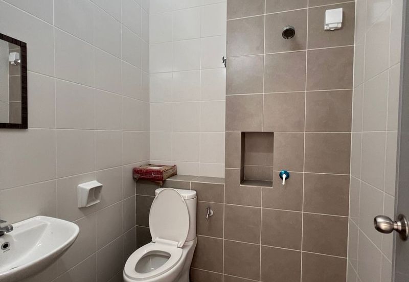 Banyas @ Setia EcoHill 2