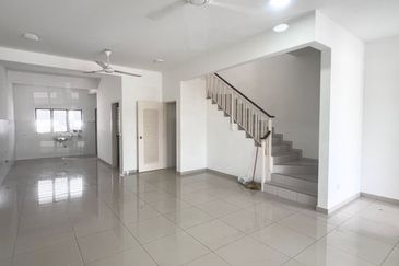 Banyas @ Setia EcoHill 2