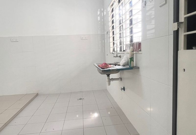 Banyas @ Setia EcoHill 2