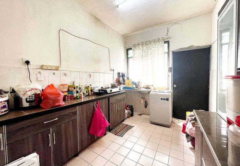 Taman Dahlia, Sepang