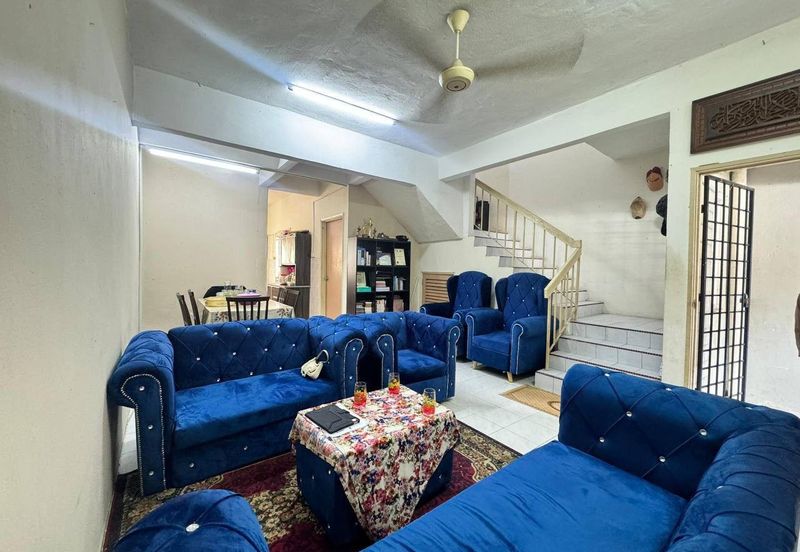 Taman Dahlia, Sepang