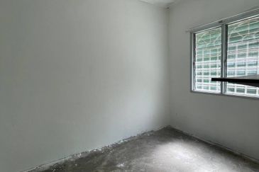 Taman Tasik Semenyih (Lake Residence)