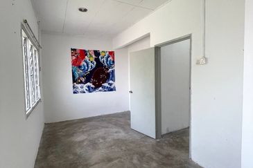 Taman Tasik Semenyih (Lake Residence)