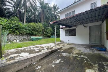 Taman Tasik Semenyih (Lake Residence)