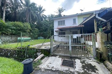 Taman Tasik Semenyih (Lake Residence)