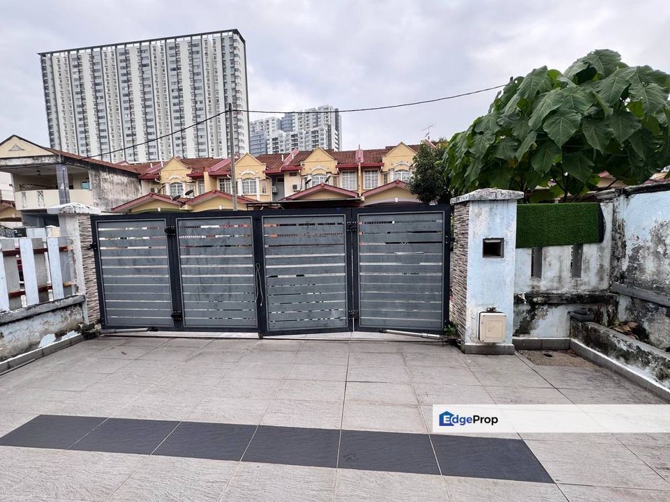 Taman Meringin Indah Sungai Ramal Kajang  FREEHOLD 2 Storey Terrace House For Sale, Selangor, Kajang