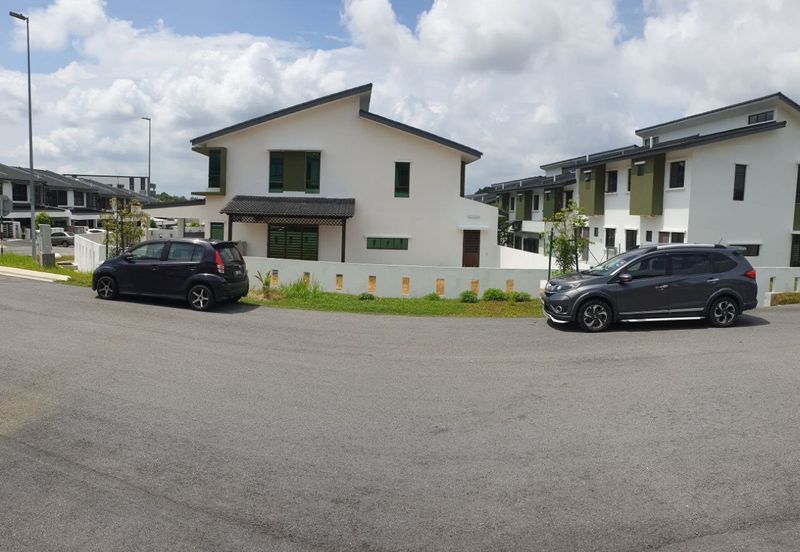 Taman Saujana Sekata