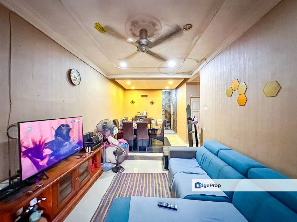 Seksyen 2 Bandar Baru Bangi 1 Storey Terrace RENOVATED For Sale , Selangor, Bangi