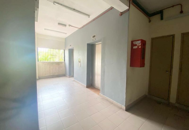 Pangsapuri Kenanga, Semenyih