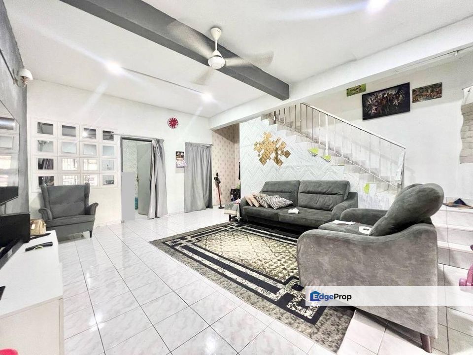 Taman Seri Mewah Kajang Double Storey RENOVATED FACING OPEN  For Sale , Selangor, Kajang