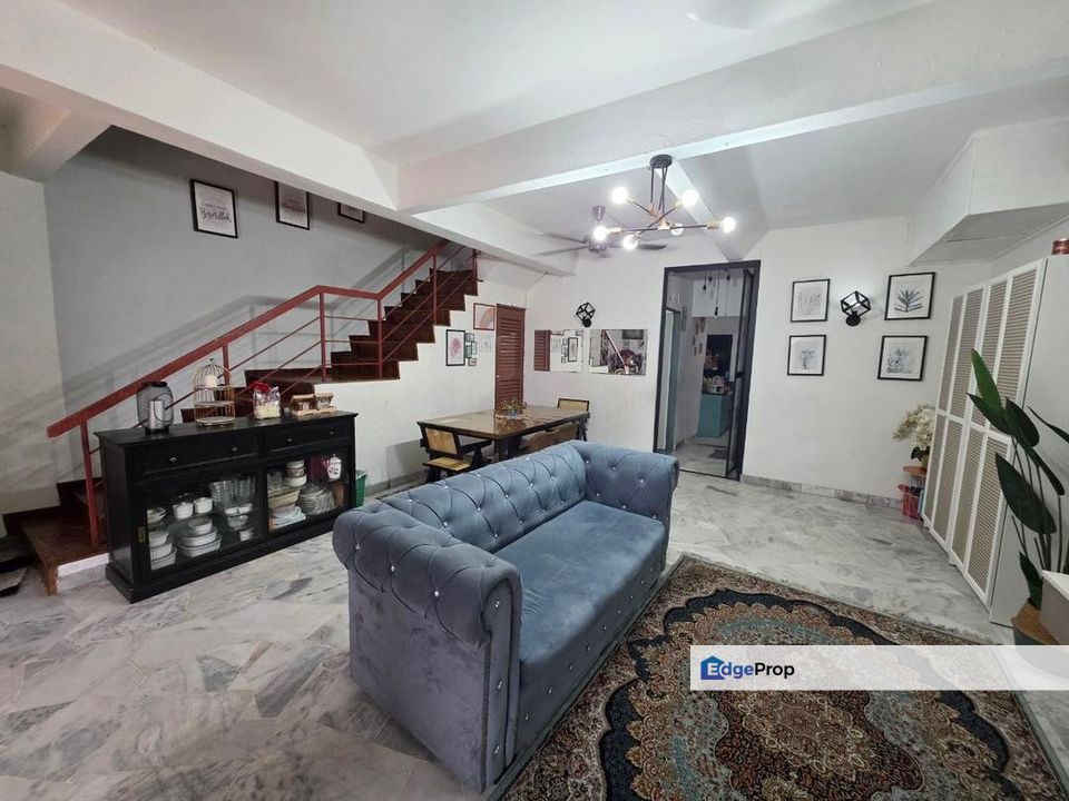 Taman Sri Kenari Kajang Double Storey FULLY EXTENDED For Sale , Selangor, Kajang