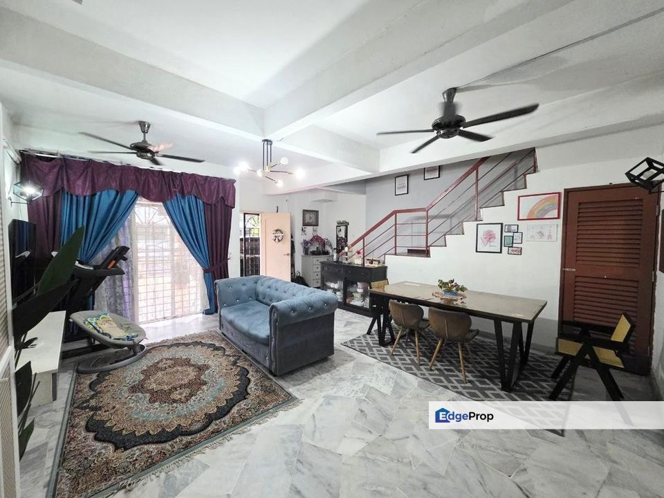 Taman Sri Kenari Kajang Double Storey FULLY EXTENDED For Sale , Selangor, Kajang