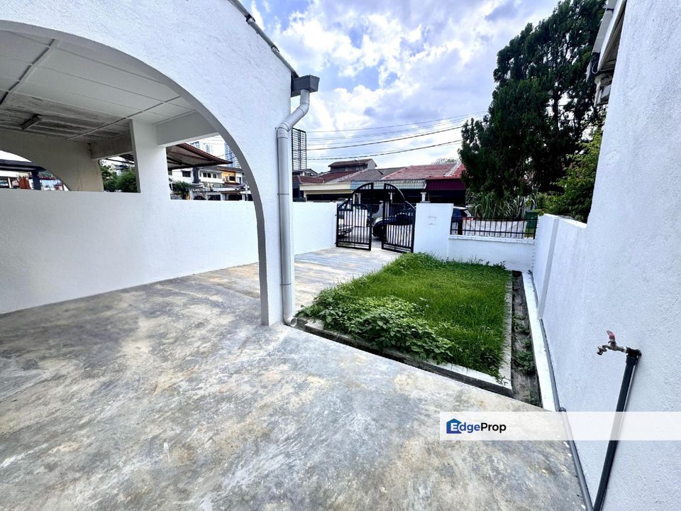 Taman Jelita Kajang 2 Storey Terrace  WALKING DISTANCE TO MRT RENOVATED & EXTENDED, Selangor, Kajang