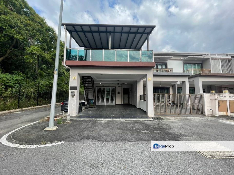 Taman Seri Bestari Sepang Double Storey END LOT FULLY RENO & EXTENDED For Sale, Selangor, Sepang